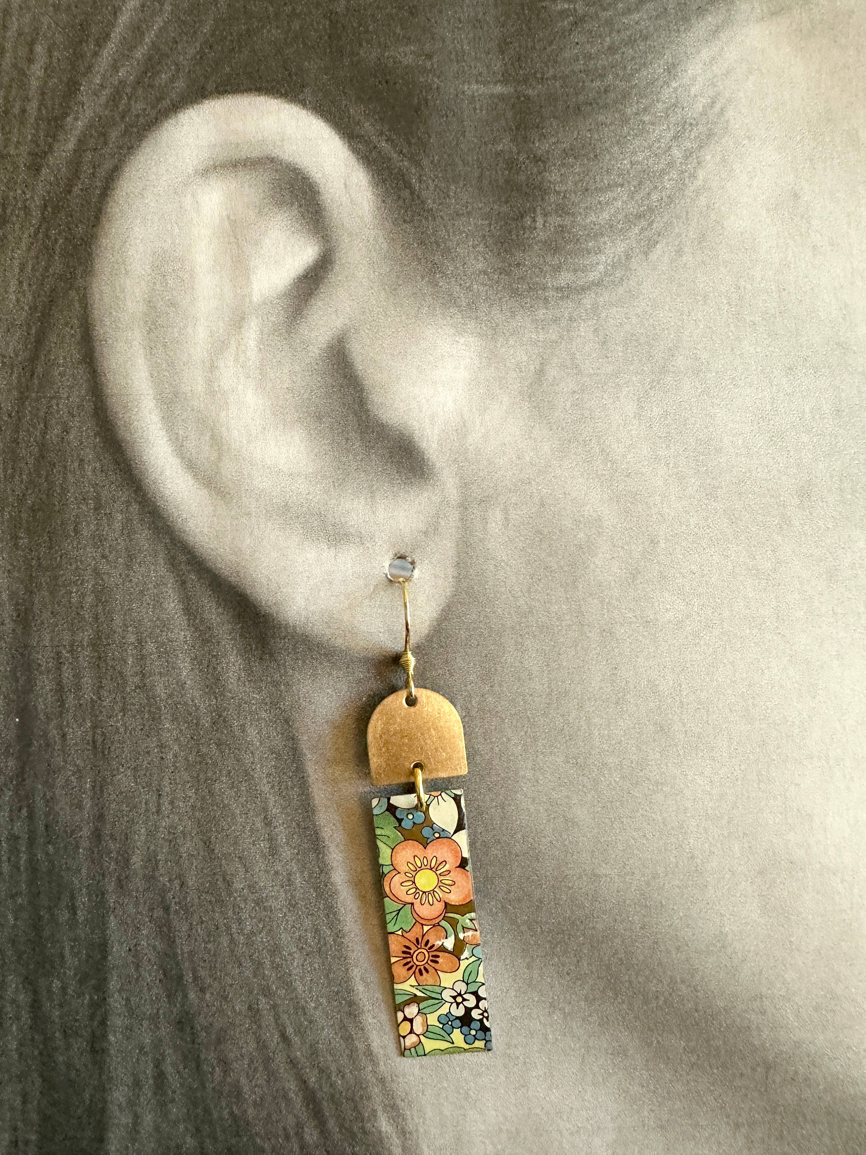 TTE Designs - Wholesale Dangle Earrings - Flower Power Vintage Tin Earring Collection7