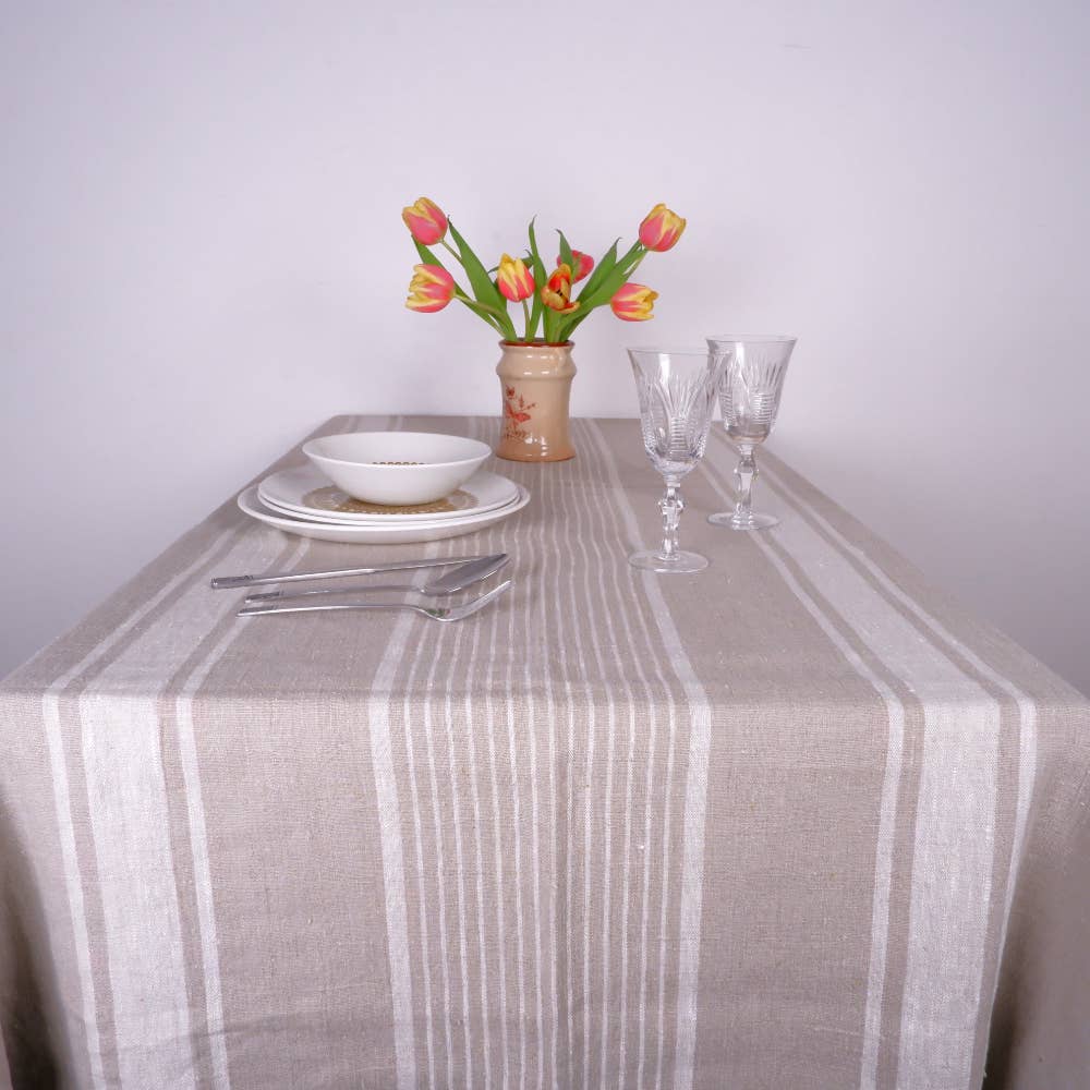 NorraVilla – wholesale Tablecloth – Linen Tablecloth Village Burgundy - Christmas Provence style1