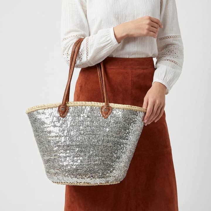 Borsa in paglia Silver Sequins, cestino del mercato francese per la vendita all'ingrosso da parte di Melecraft