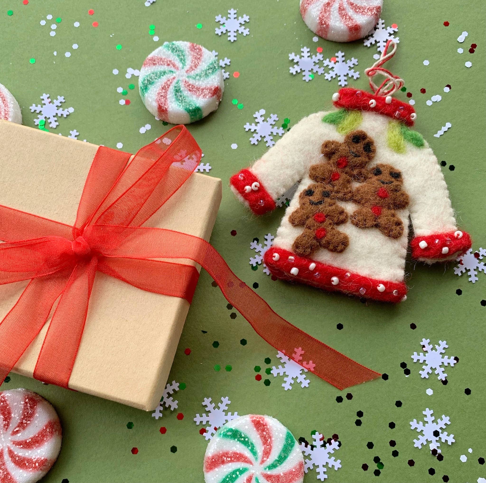 Ornaments 4 Orphans - Wholesale Ornamentset - Lelijke kersttrui vilten wollen ornamentbundel5