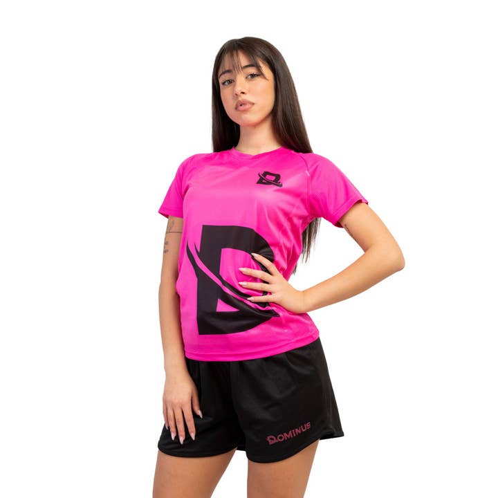Women's sports outfit for wholesale by Dominus