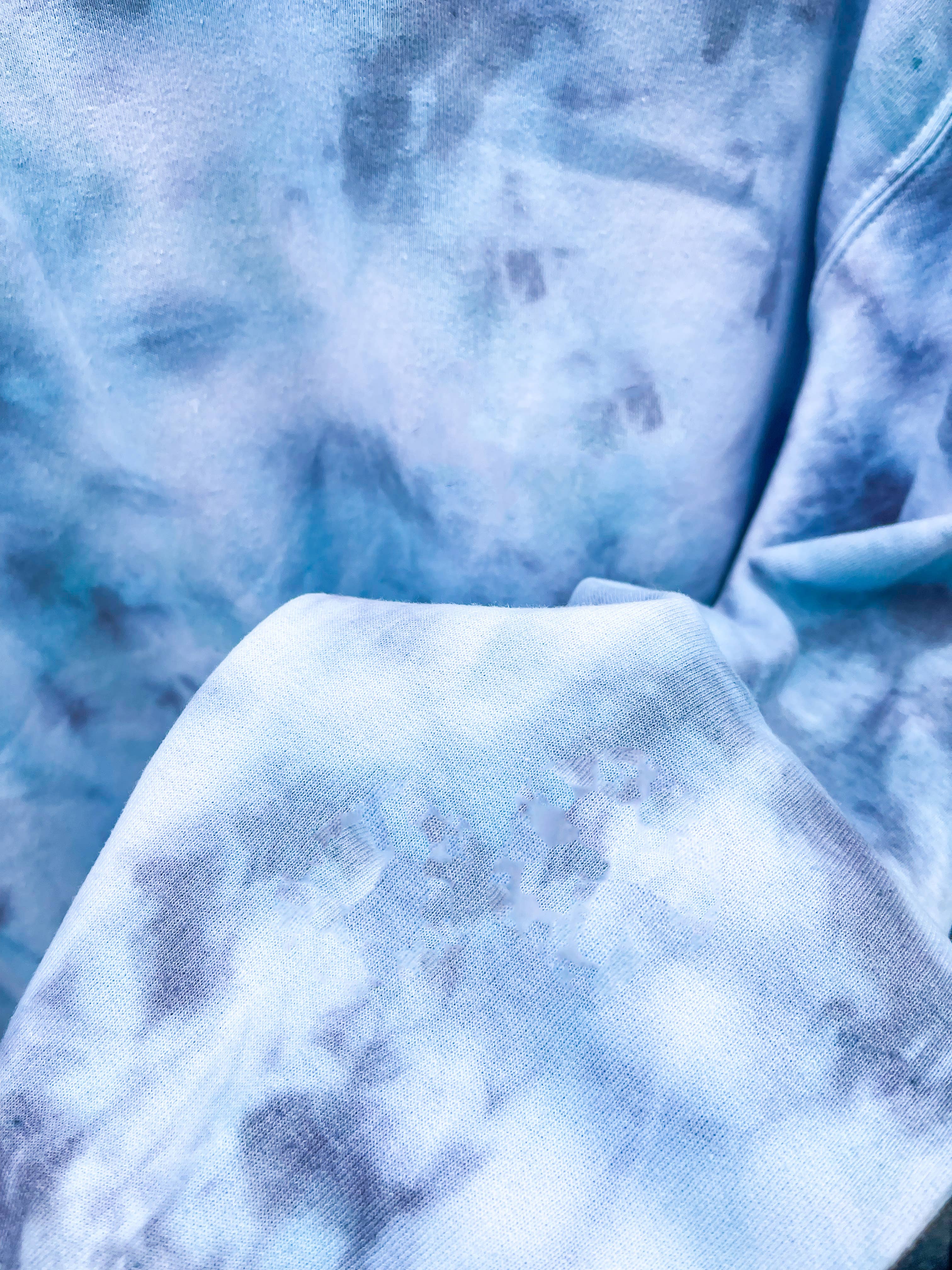 Salty Ocean Crew - Wholesale Sweatshirt - Unisex - Ocean Blue & Grey Tie Dye Crewneck Sweatshirt1