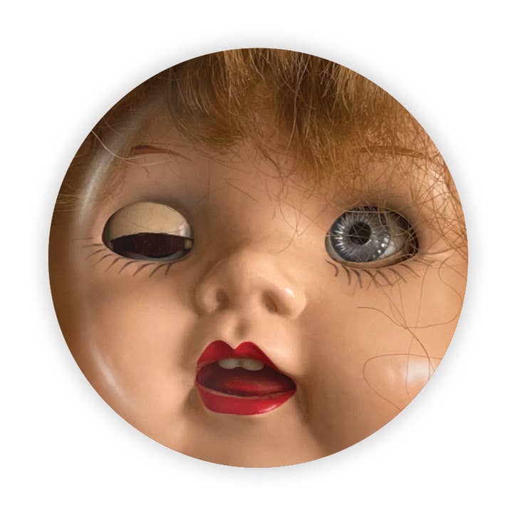 Magnete Doll #6 per la vendita all'ingrosso da parte di The Mincing Mockingbird