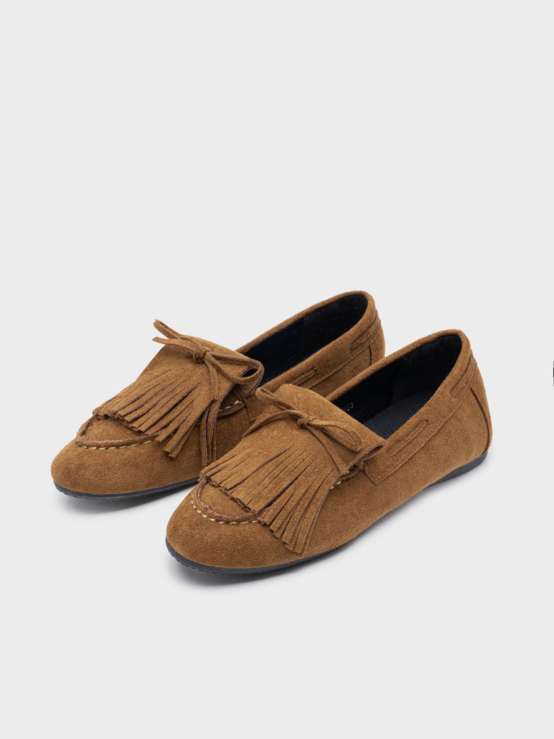 CEREZA – Großhandel Loafer – Damen – NAUTISCHER WILDLEDER-SLIPPER MIT FRANSEN4