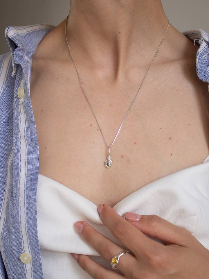 Anemone Necklace for wholesale by pico.