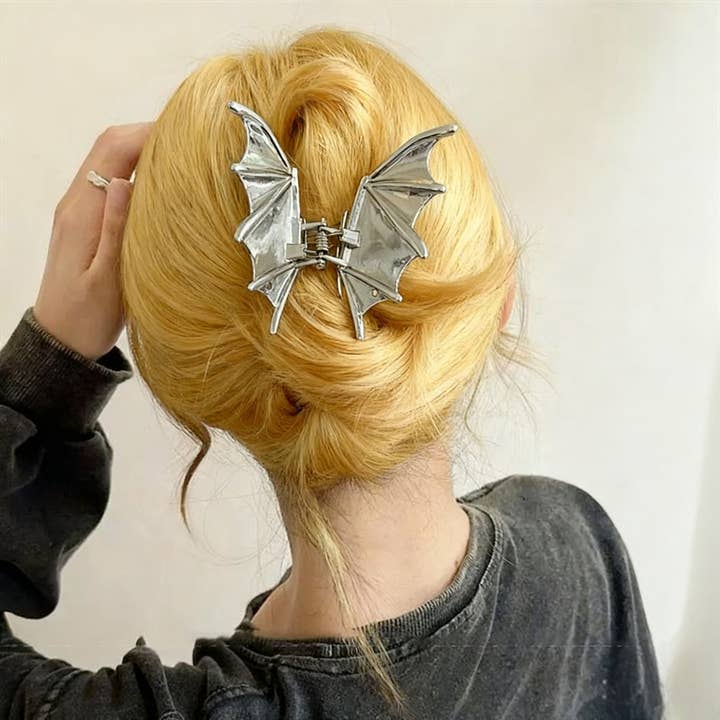 Otterware - Wholesale Hair Clip - Women's - Gothic Bat Wings Metal Claw Clip - Gold & Silver Statement6