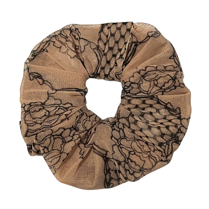 Scrunchie de malla floral para venta al por mayor de Trash Bandit NYC