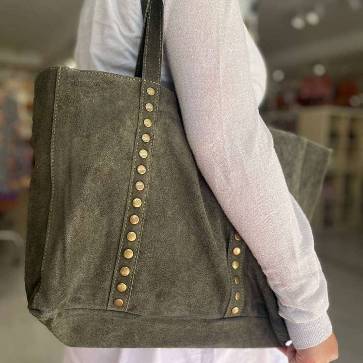 Chenson & Gorett - Wholesale Tote bag – Women's - Large Suede Leather Shopper Bag with decorative studs2