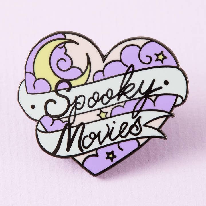 Emaljespændel med temaet uhyggelige film for engroshandel hos Punky Pins