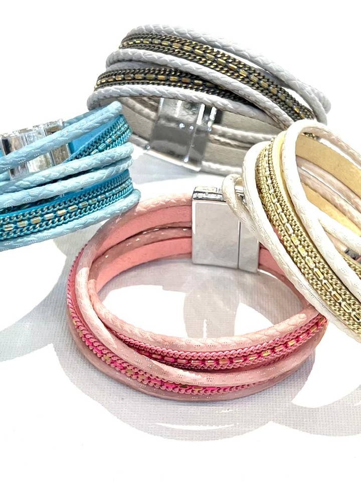 Crossed bracelet for wholesale by SHEERA