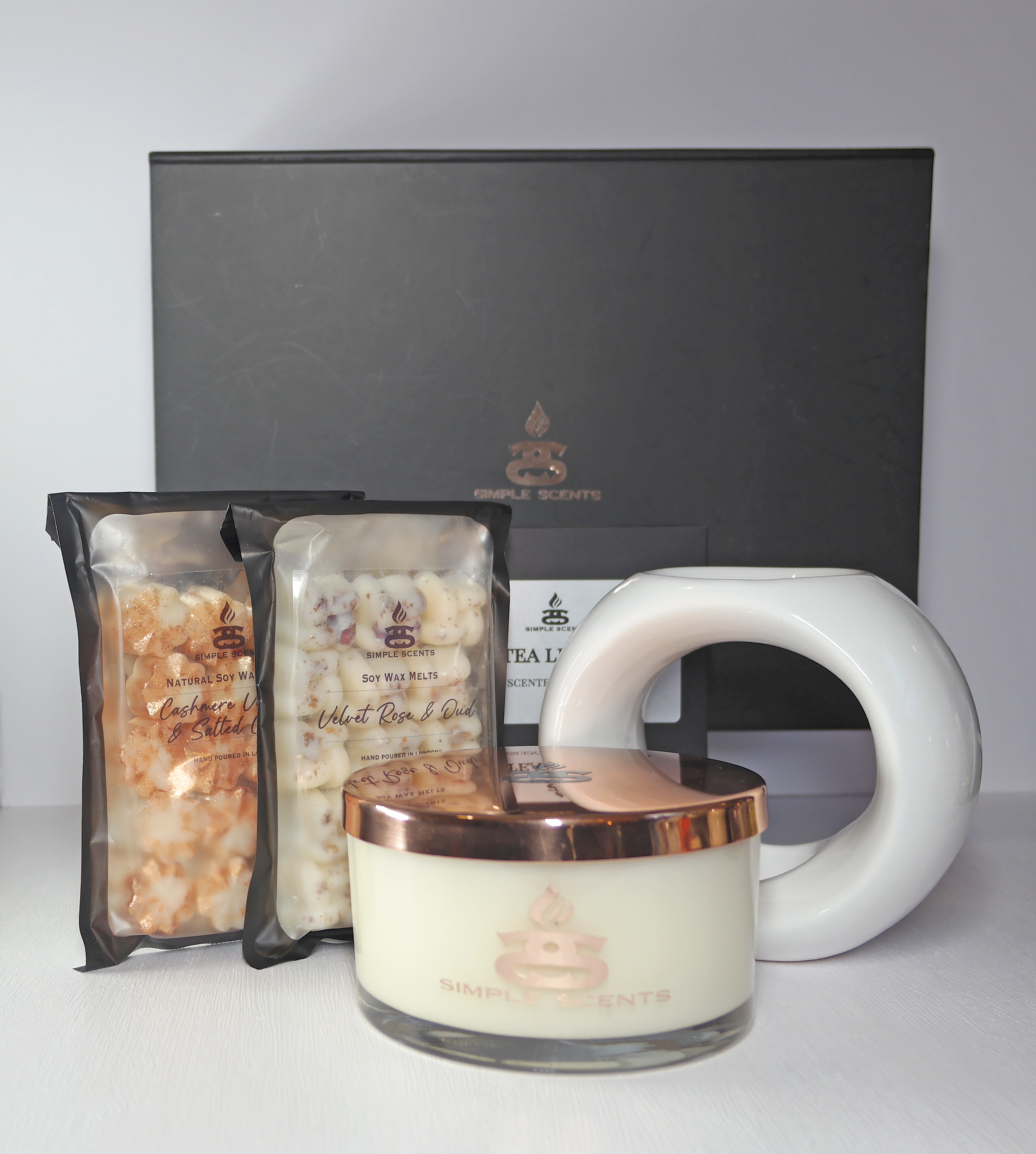 Simple Scents by Simpleness Collection – Großhandel Kerze im Glas / gefüllte Kerze – Simple Scents Erlebnis Opulenz Kerze, Wachs-Schmelz & Oslo Wachs-Brenner Geschenkset6