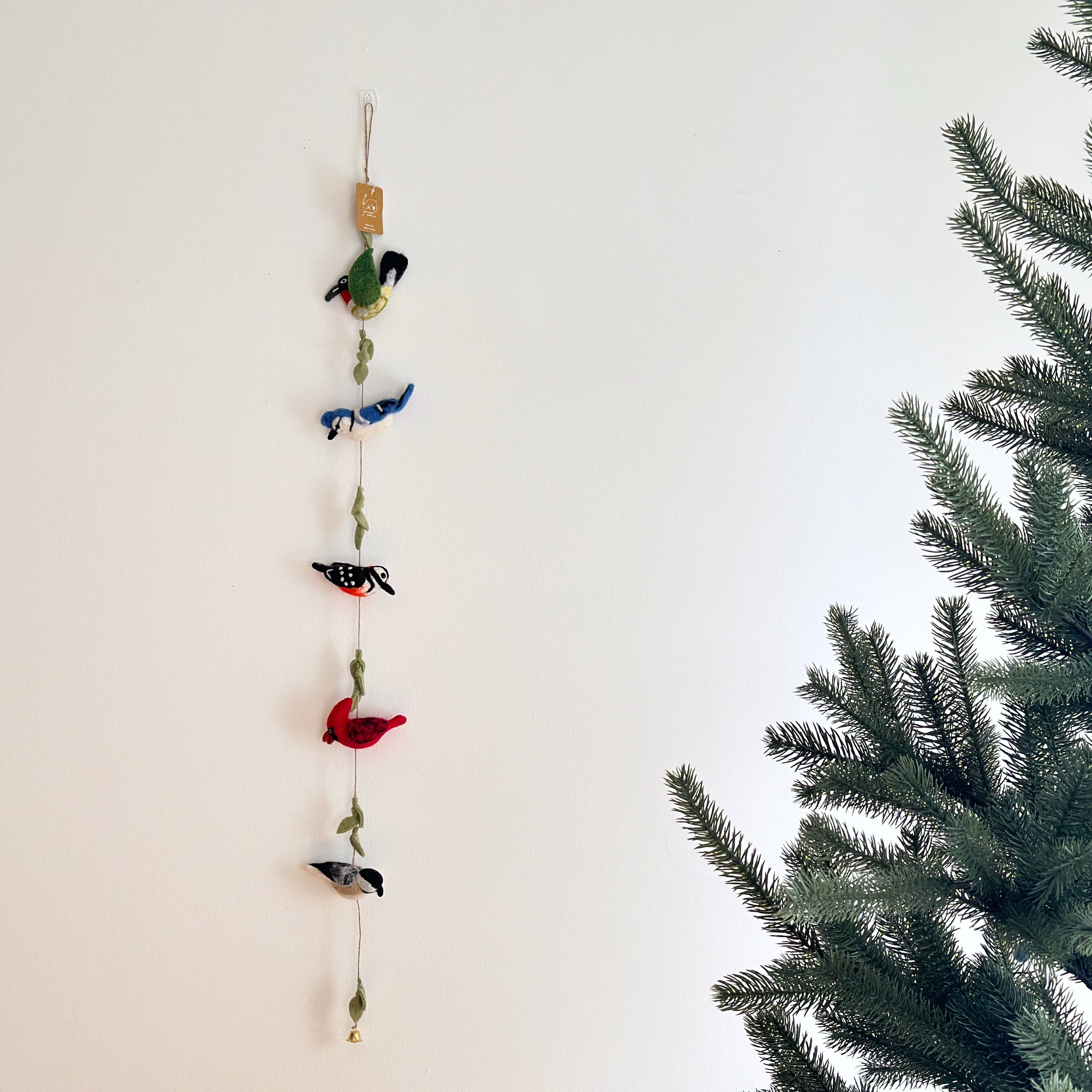 Ganapati - Wholesale Bunting/Garland - Felt American Bird Garland1