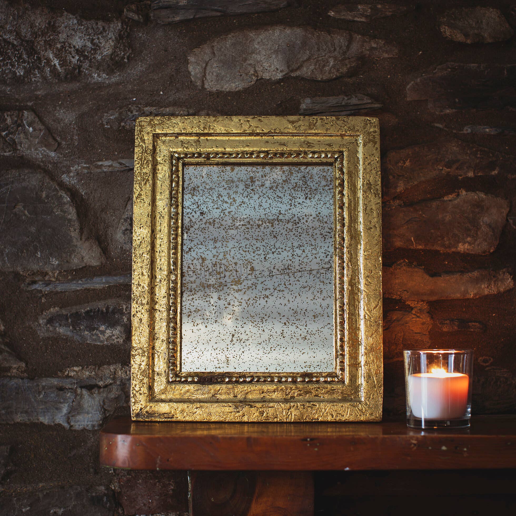 Moult – wholesale Wall mirror – Gold Leaf Frame Decorative Mirror