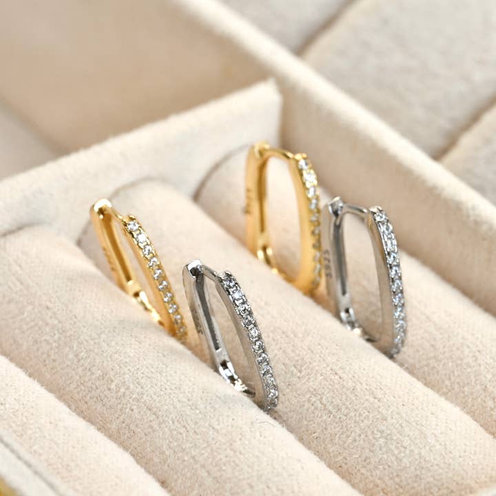 Blueyejewelry - Wholesale Hoop Earrings - Diamond U Hoops - 925 Silver Pavé Link Hoop Earrings2