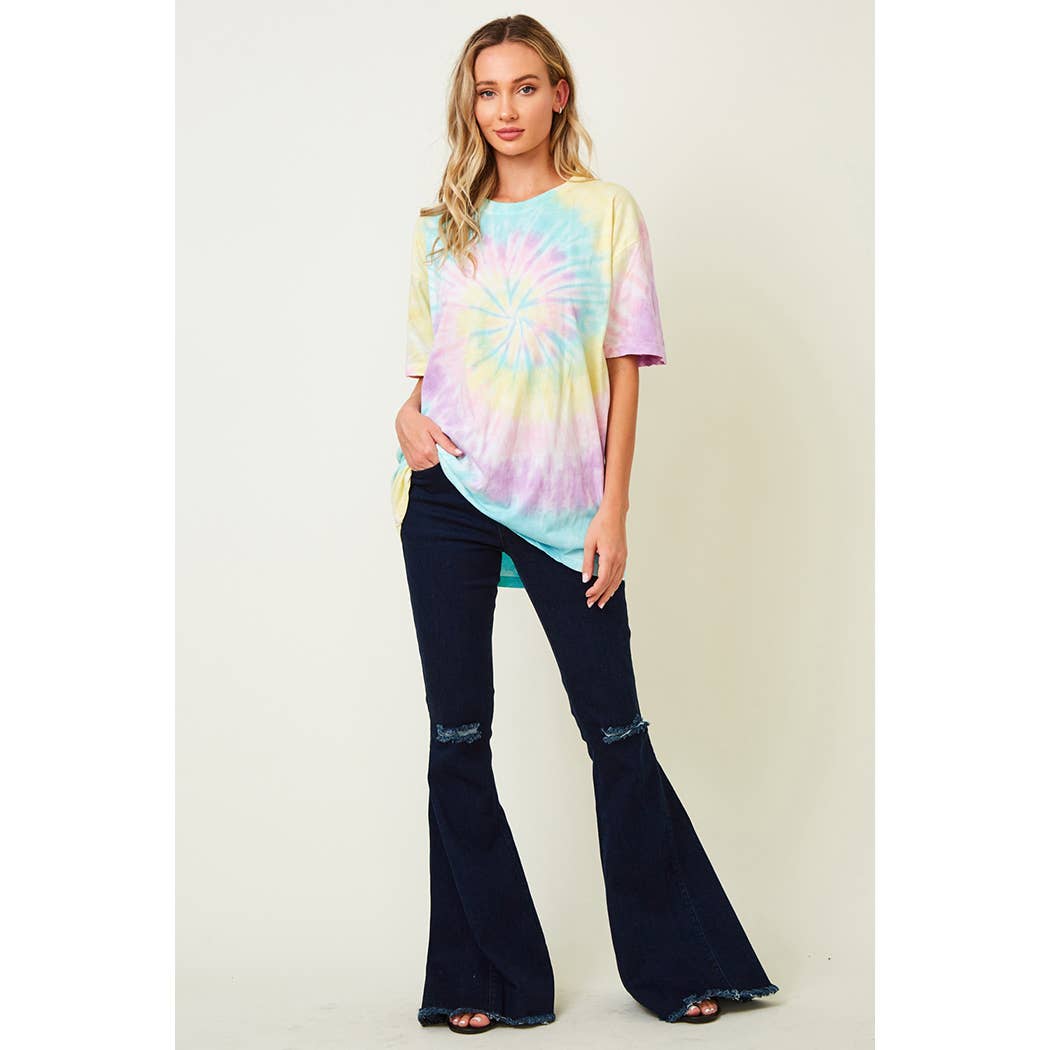 Saints & Hearts – wholesale Jeans – Women’s – SIP6127B DK DENIM FLARED BELL BOTTOMS WITH RIPPED KNEES1