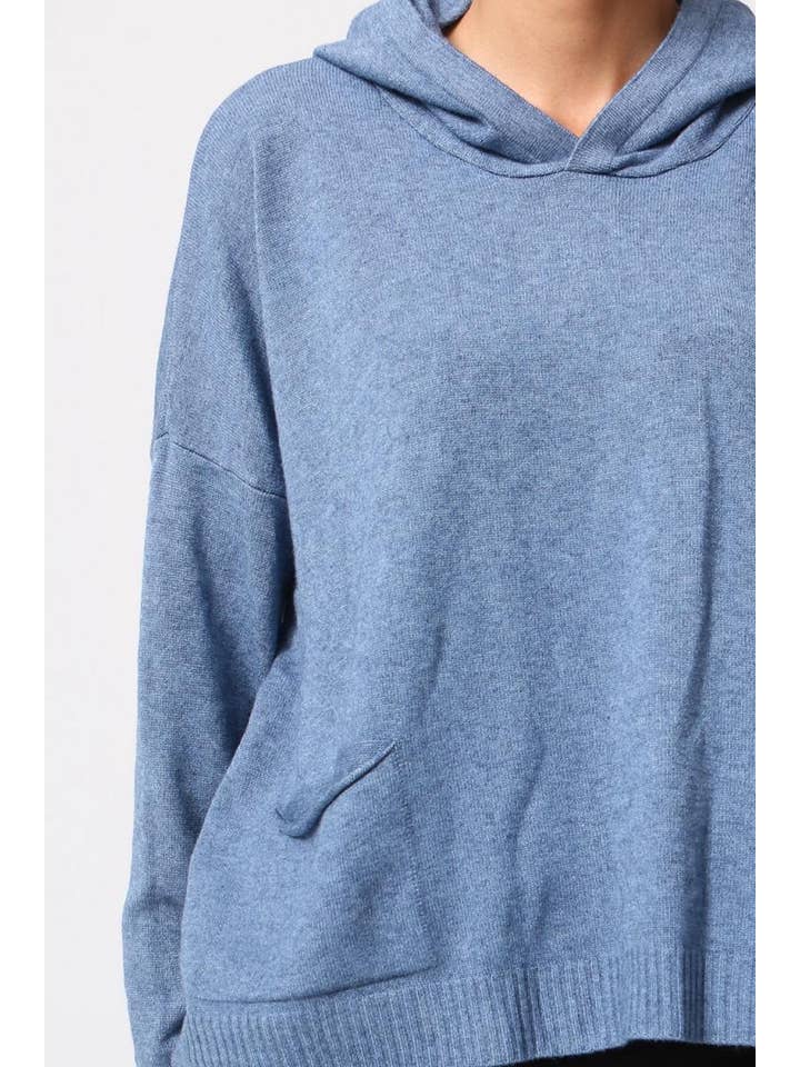 LÉA & LUC - Wholesale Hoodie – Women's - Sweater REF. 2228419