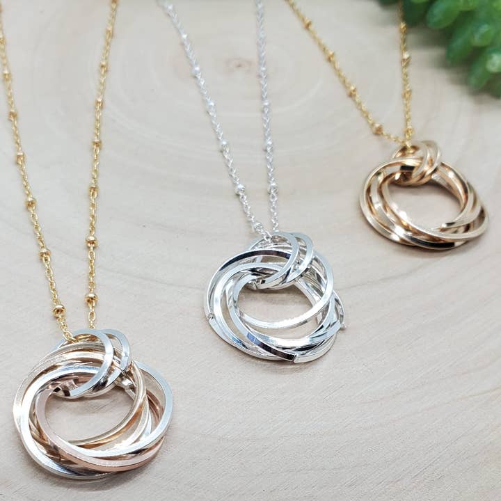 Grande nodo d'amore per la vendita all'ingrosso da parte di Agape Gems