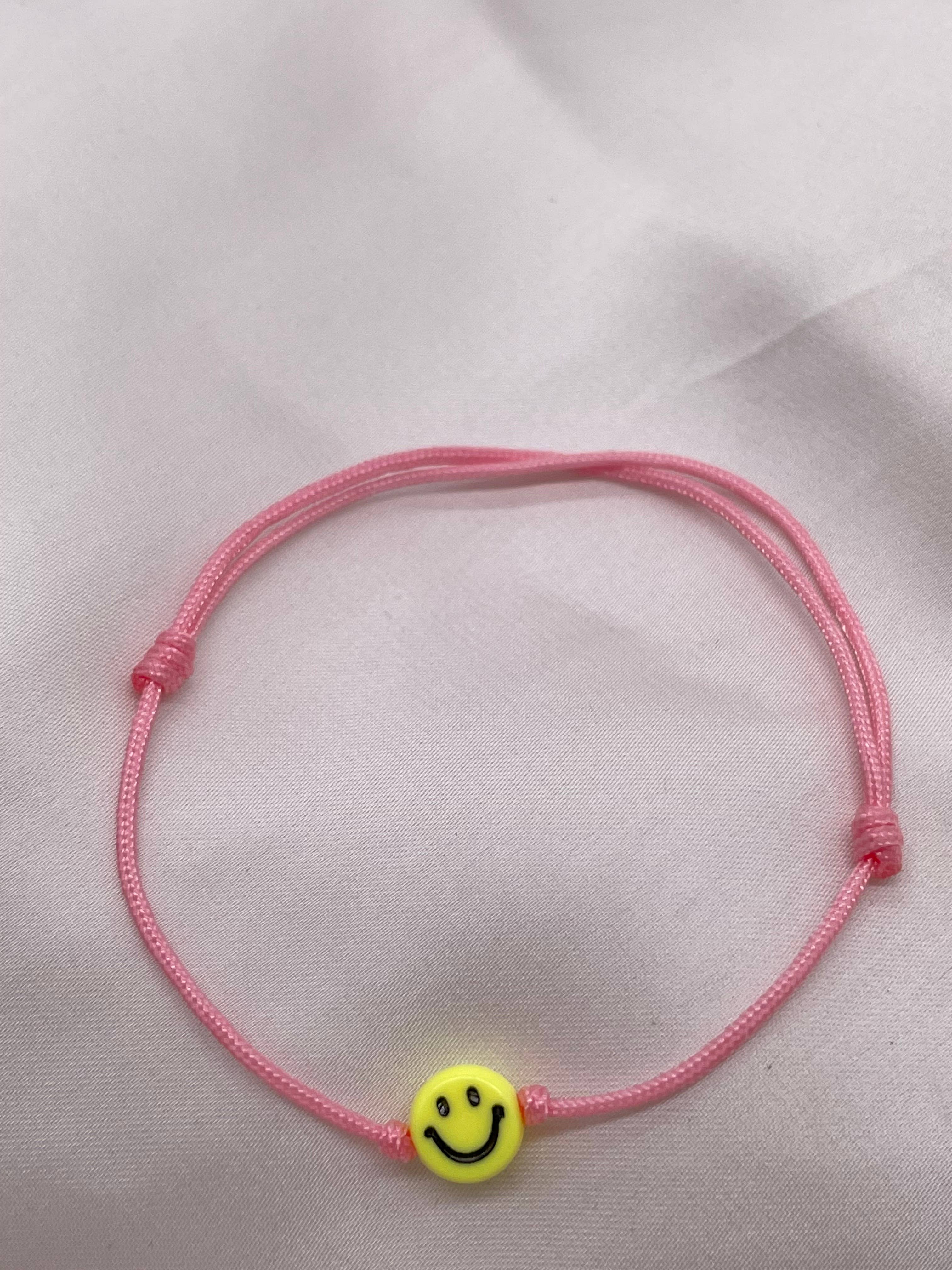 GLAM & GLORY Jewels made with love - Wholesale Woven/Braided Bracelet - Smile thong bracelet5