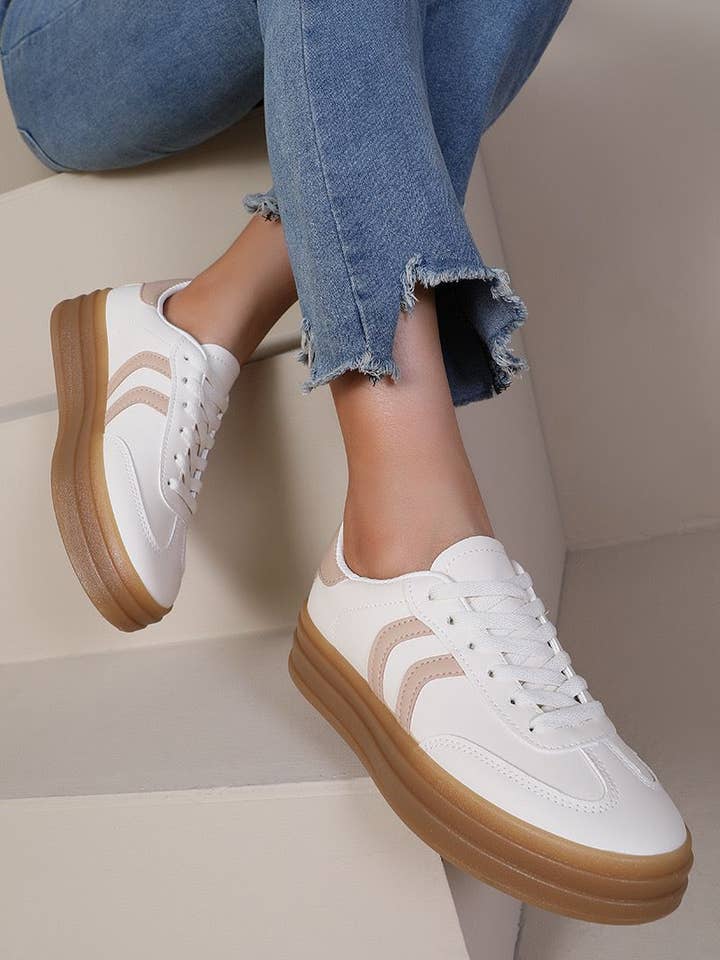 No Doubt Shoes – wholesale Lifestyle trainers – Women′s – WOMEN'S CURVE STRIPE THICK SOLE LACE UP SNEAKERS2