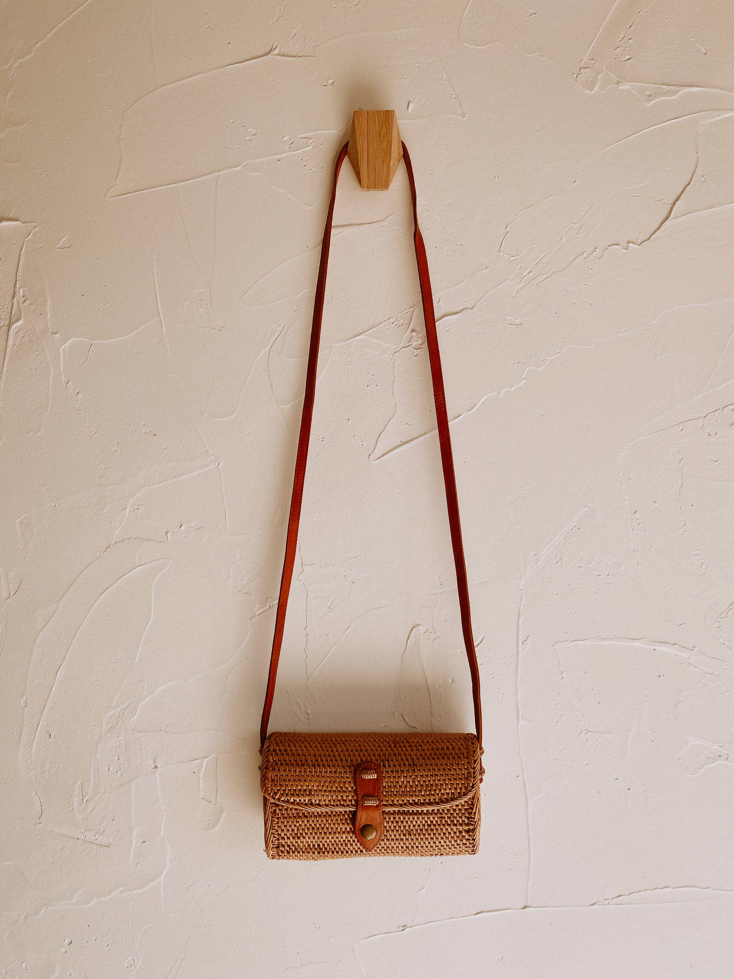 Village Thrive – Großhandel Umhängetasche - Damen – Ulan-Rattan Geldbeutel5