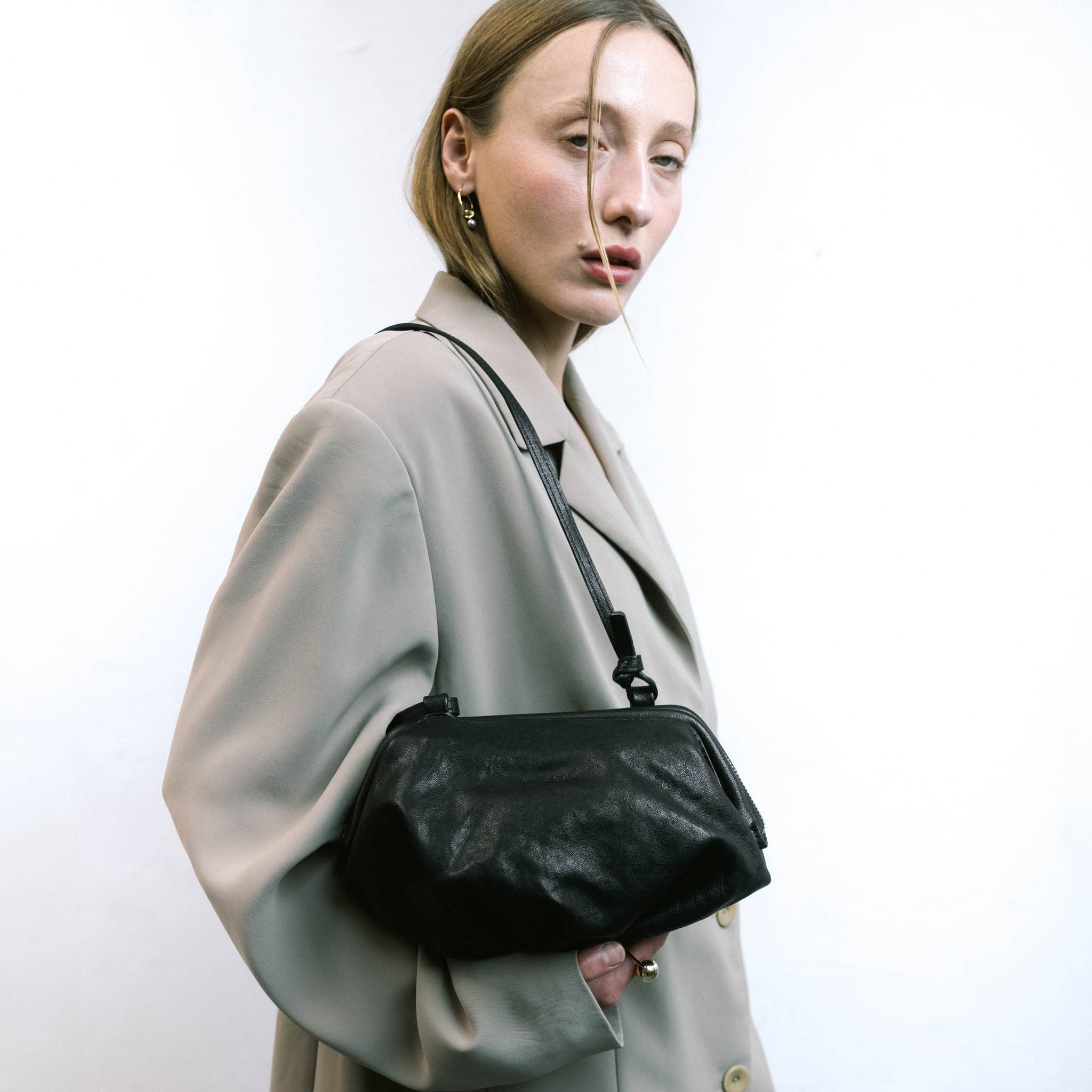 Plis Bag S, black for wholesale on Faire7