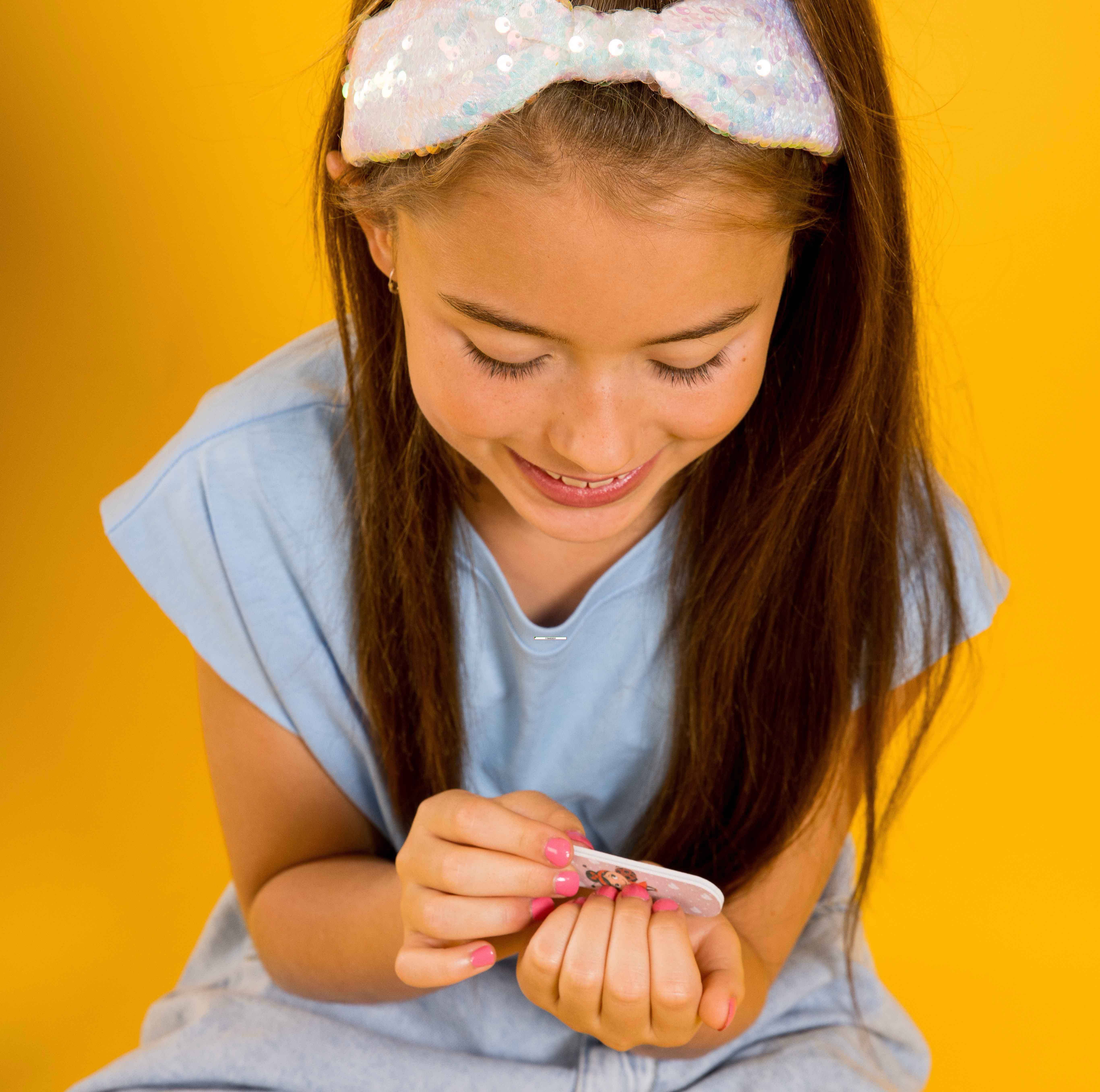 Miss Nella - Venta al por mayor Esmaltes de uñas - Niños - Set de uñas y accesorios para manicura infantil3