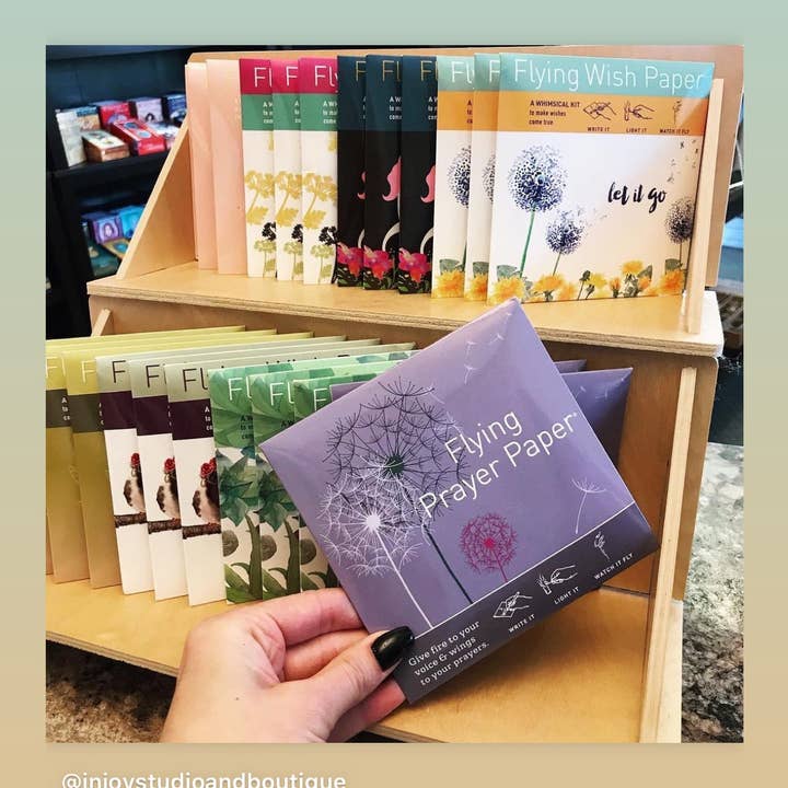 FLYING WISH PAPER ® - Wholesale Meditation Supplies - DANDELION PRAYER / Mini Kit / 15 WISH PAPER™ + Accessories