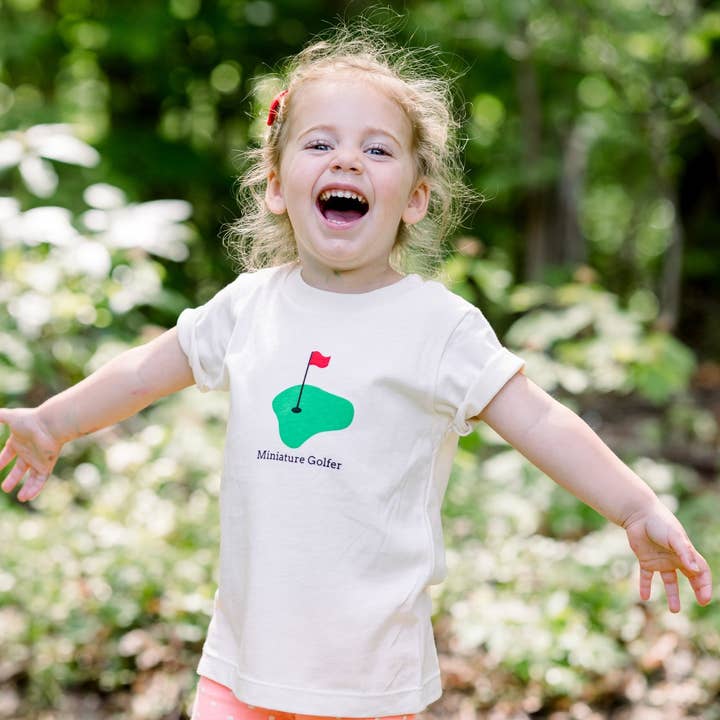 Småbarn Organisk Golf Naturlig Barn T-shirt USA Made för wholesale av Simply Chickie Organic USA Made Baby and Kid's Clothing
