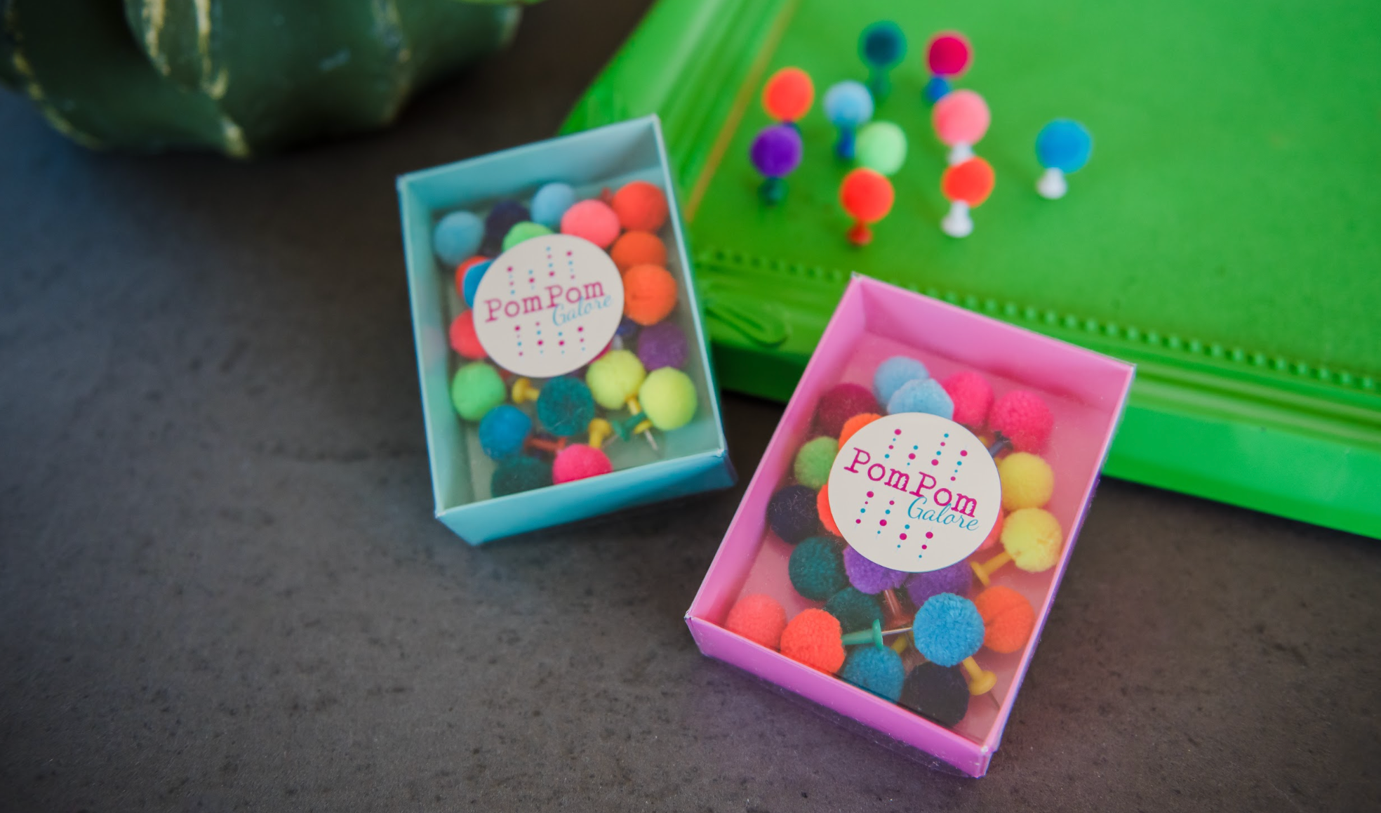 PomPom Galore – wholesale Stationery/notecard set – Push Pin Pom Pom0