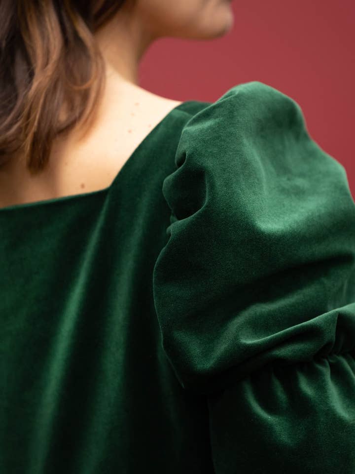 Zelda I Emerald Velvet for engroshandel hos MARY