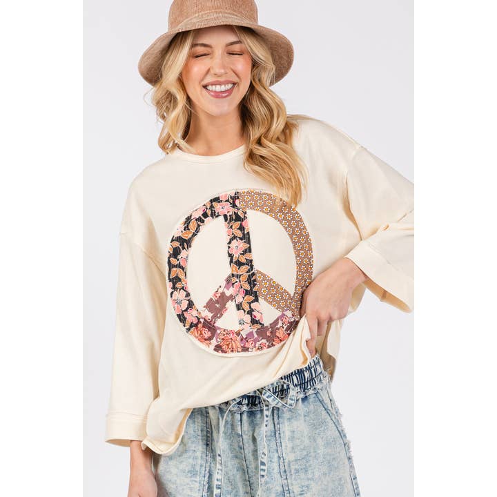 Sage + Fig - Wholesale Tunic - Women's - 3/4 SLEEVE WITH PEACE SIGN APPLIQUE LOOSE FIT TOP (ST7439)