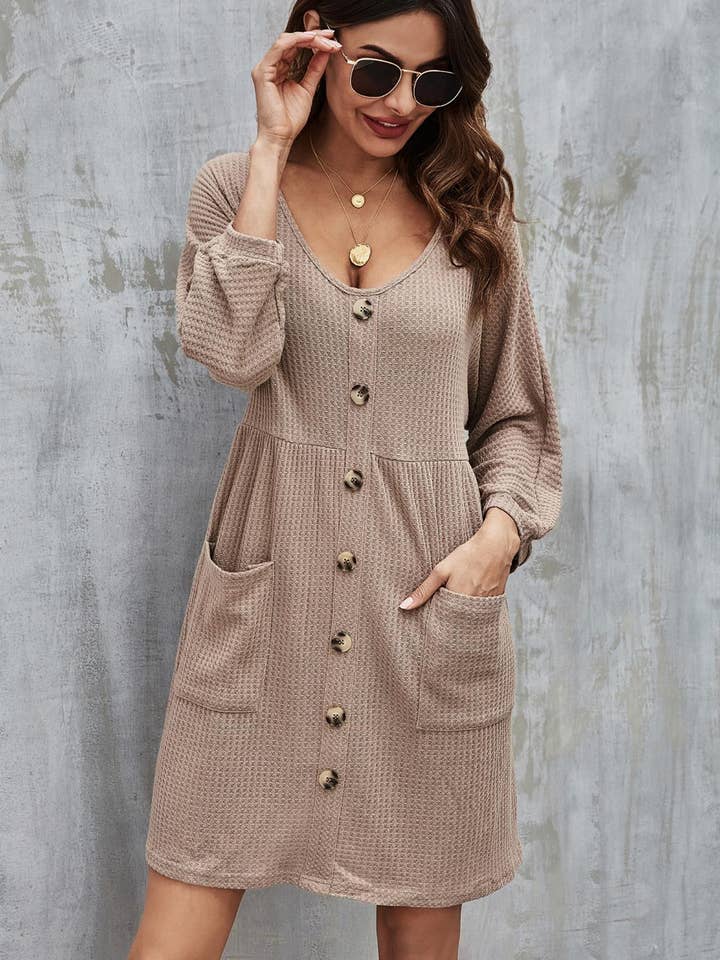 FS Collection - Wholesale Jurk - Dames - Mini-jurk met knopen aan de voorkant in beige