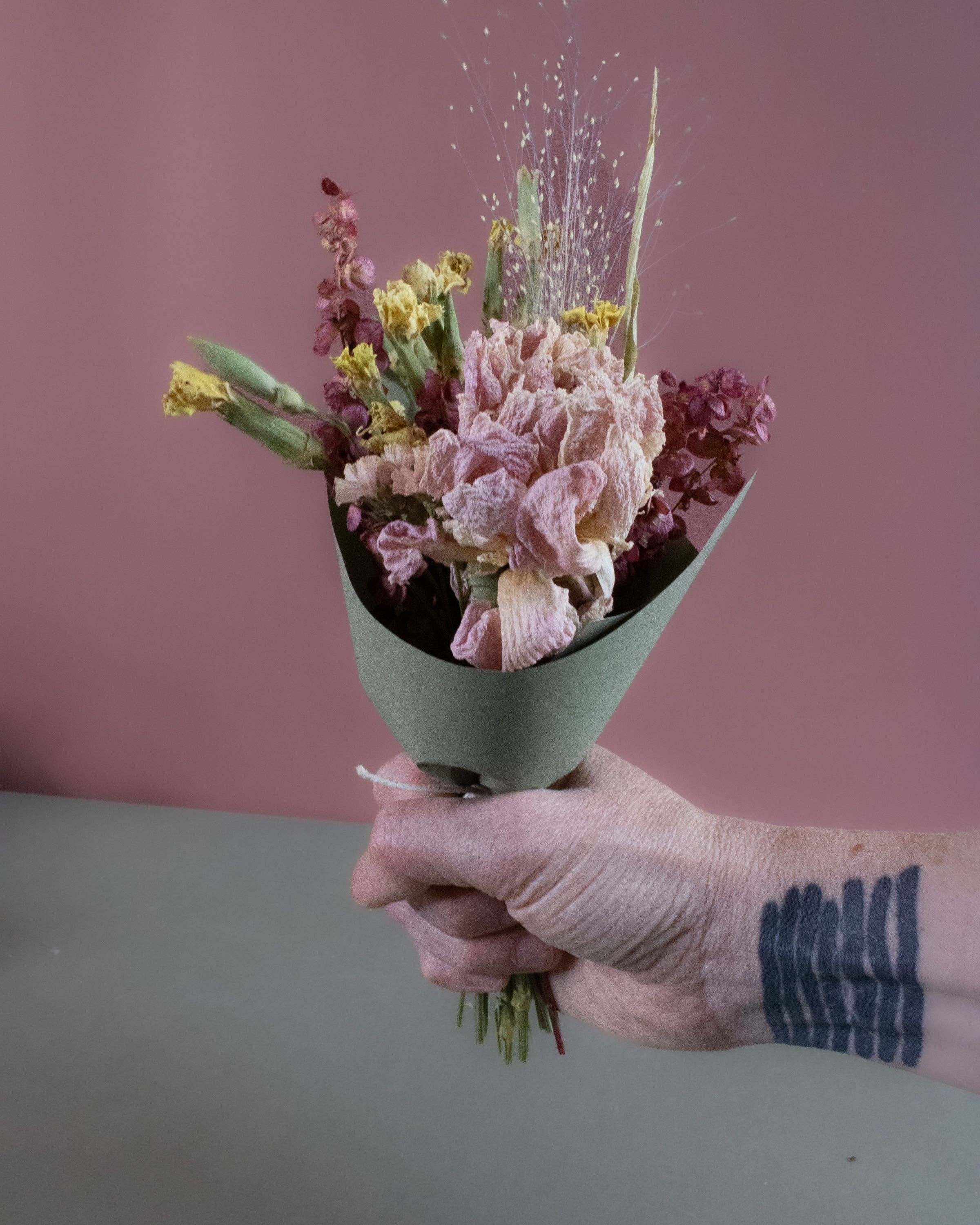 Fernseed - Wholesale Dried/Pressed Flowers - Dried Mini Flower Bouquets7