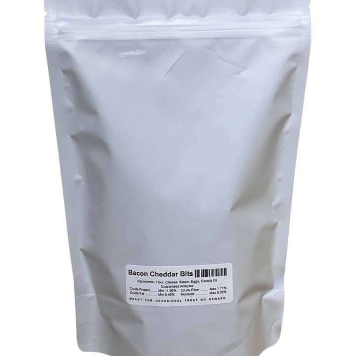 Doodle Doo Bakery - Wholesale Pet treats – Dog - Homemade Dog Treats - Bacon Cheddar Bits 1/2 lb1