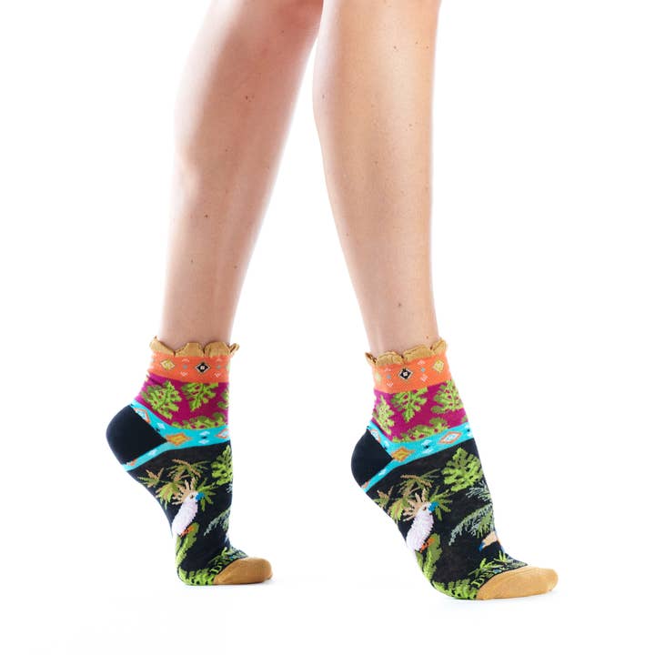 CACATUA scalloped edge sock for wholesale by Dub & Drino