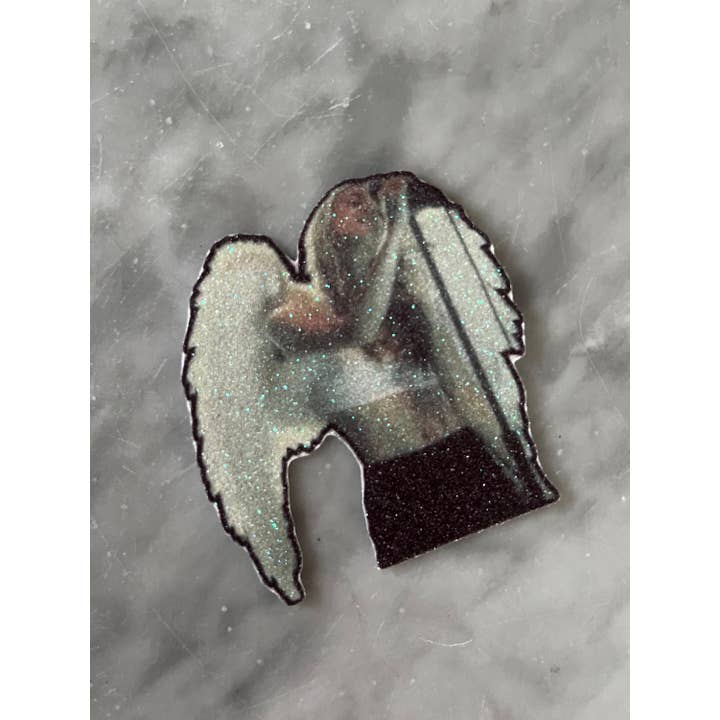 Adesivo impermeabile ritagliato a forma di ali d'angelo di Fiona Apple per la vendita all'ingrosso da parte di Literary by Ava