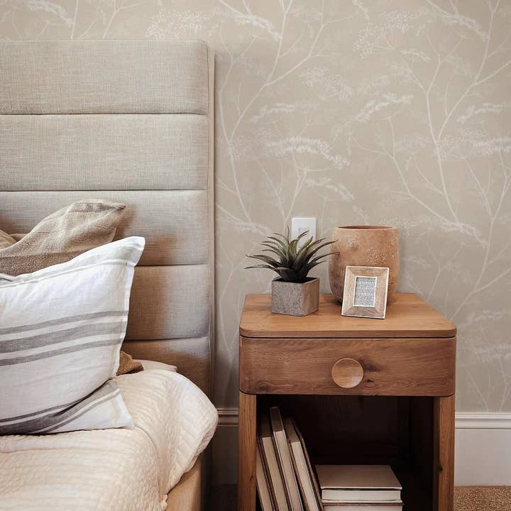 Livettes Wallpaper - Wholesale Wallpaper - Hazelnut Color Botanical Wildflower Removable Wallpaper