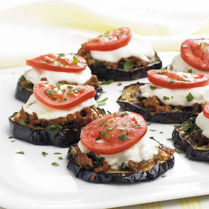 Siano Mozzarella - Wholesale Cheese - Hand Wrapped Mozzarella4