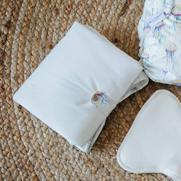 Changing Mat - Medusa for wholesale by Pico Tango