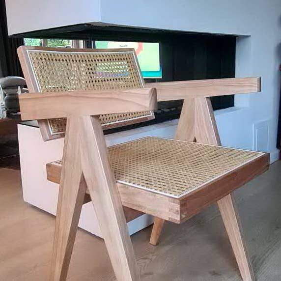 Element Accessories EU - Wholesale Chair - Luxury Edition: chair Pierre Jeanneret clear wood + rattan1