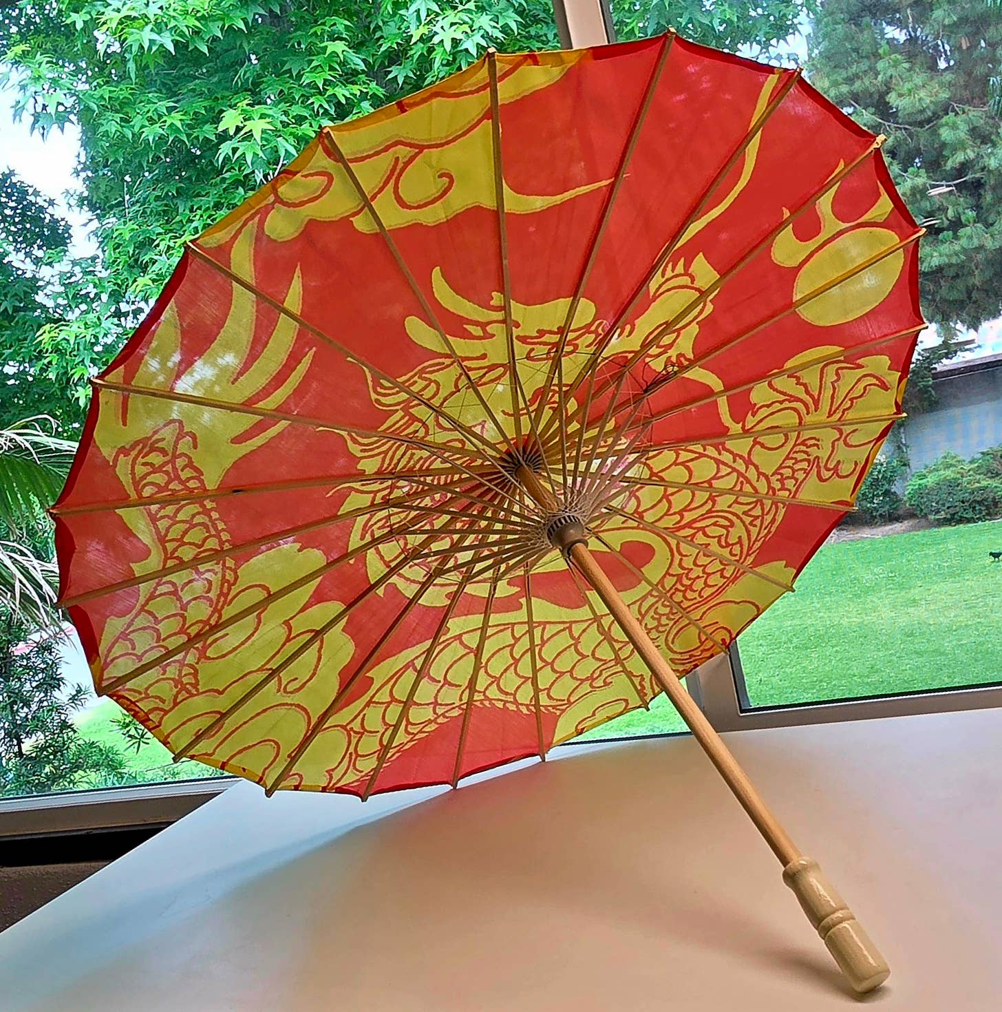 Fiona Accessories - Wholesale Umbrella - Unisex - Dragan Oriental Asian Style Parasol 2 Style 21.50"4
