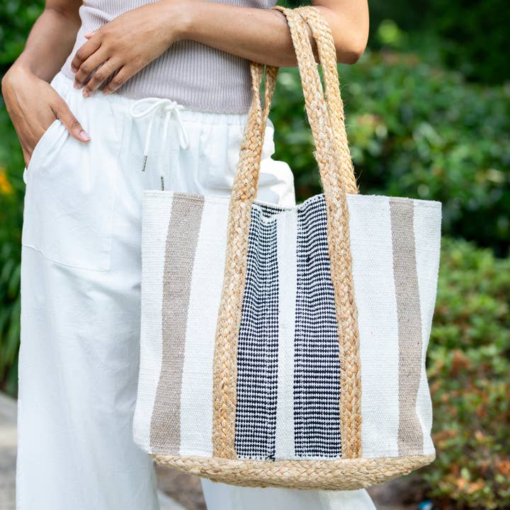 Cayman Tote - Borsa in Juta a Righe Bianche e Nere per la vendita all'ingrosso da parte di Anju Jewelry