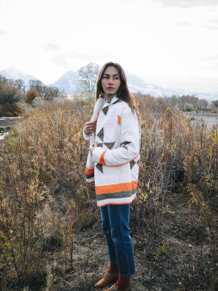 Abrigo de montaña para venta al por mayor de Daughter of the Mountain