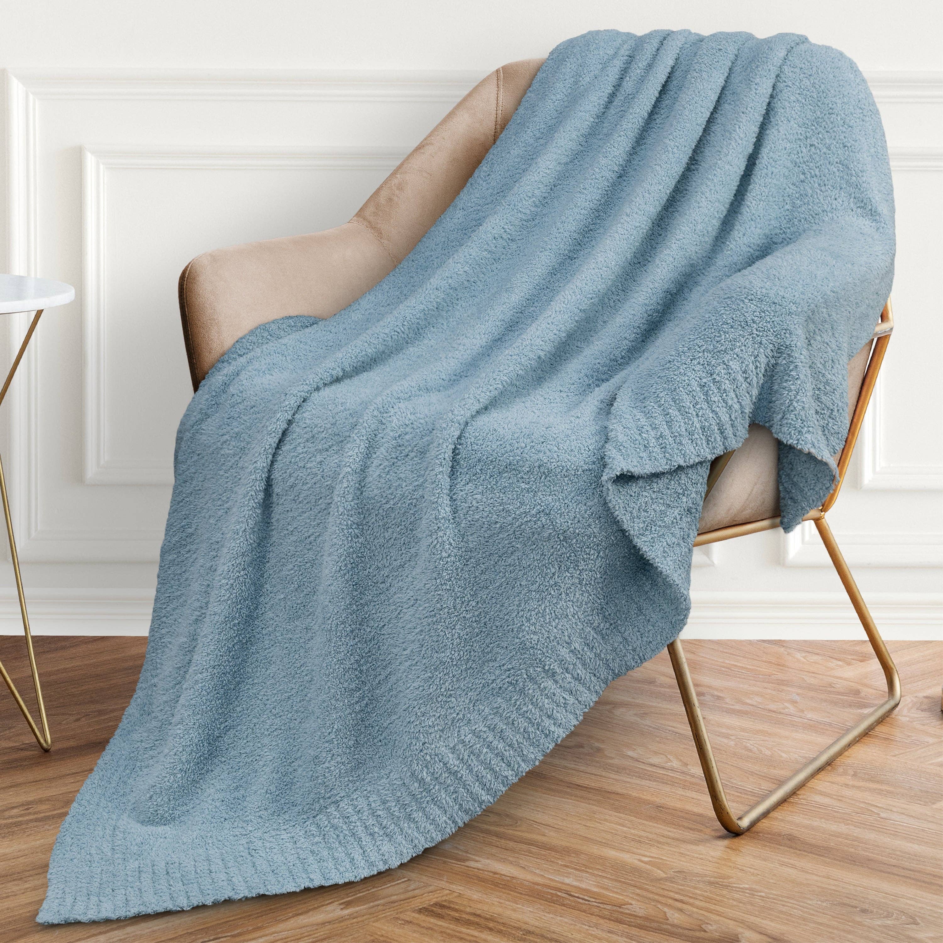 Pavilia – wholesale Throw blanket – Buttery Soft Fluffy Knit Blanket1