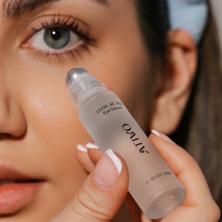 KIJK. OP. JIJ. Serum onder de ogen voor wholesale door Ativo Skincare