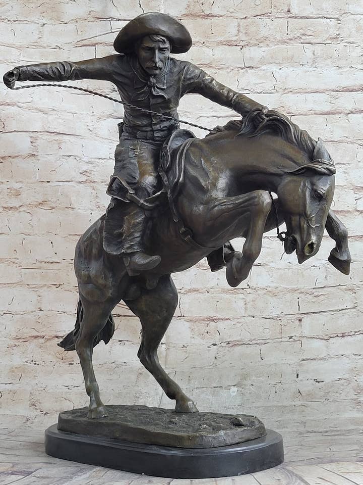 Estátua de Bronze Frederic Remington Bronco Buster Cavalo Selvagem Western Americana por atacado de Bronzhaus
