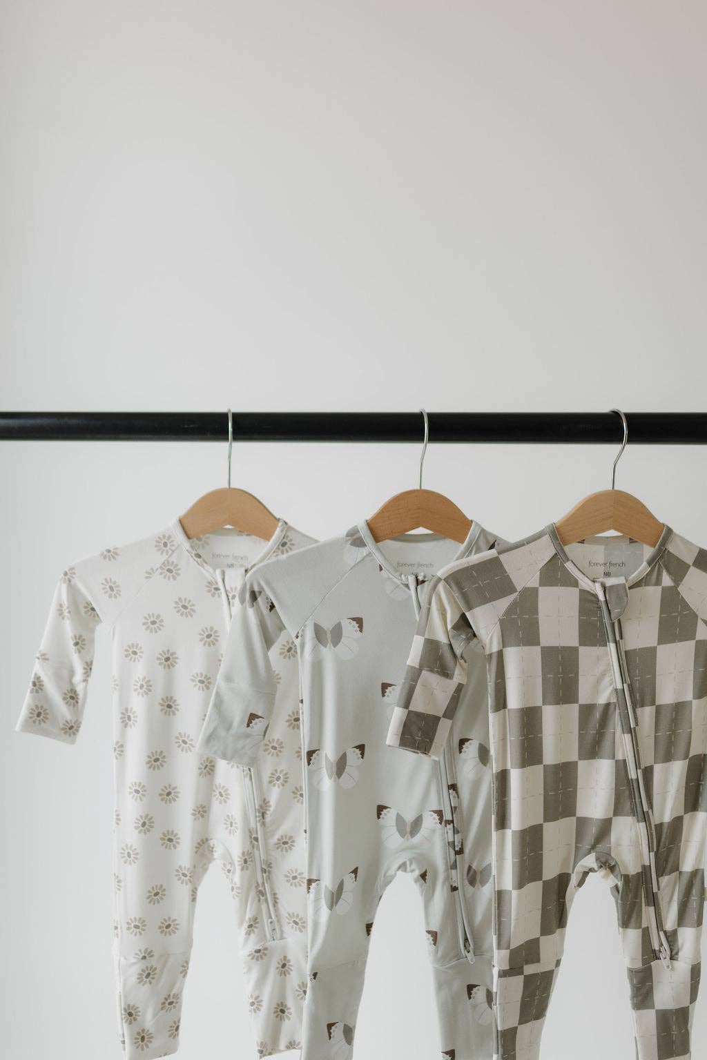 Forever French Baby - Wholesale Slaappak - Baby - Bamboe Rits Pyjama | Madelievenvelden4