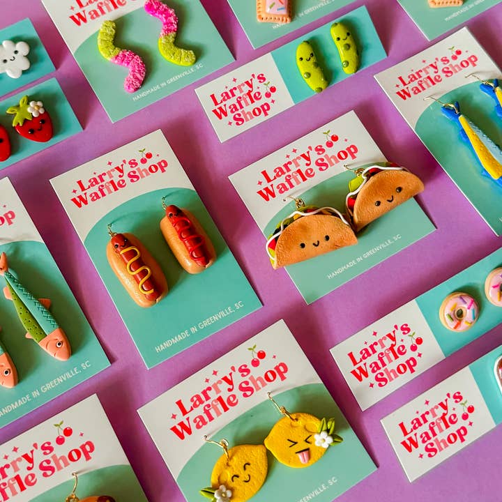 Larry’s Waffle Shop – Großhandel Ohrhänger – Henry | Hot Dog Ohrringe aus Fimo4