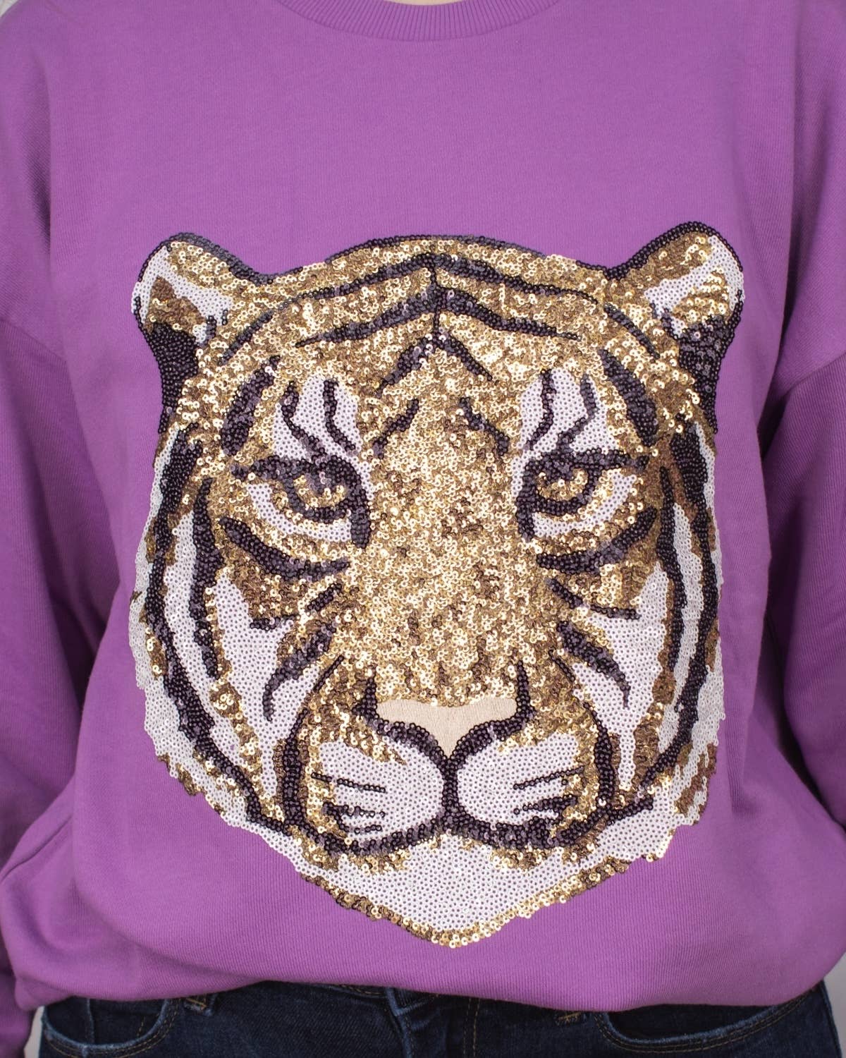 The Royal Standard – Großhandel Sweatshirt – Damen – Tiger-Gesicht Pailletten-Sweatshirt   Helllila/Gold   -Sort.1