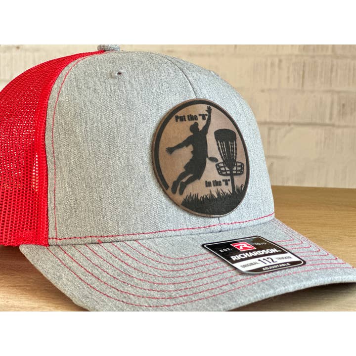 Whake Studios – wholesale Truckerkeps – Unisex – Disc Golf Hattar | Sätt ”D” i ”B”